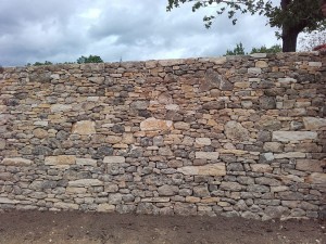 Murs de clôture en pierre sèche - Mur à double-parement en pierre sèche - Mur calcaire, Calès, Murmuret en Périgord