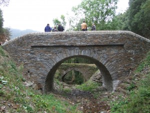 Pont en pierre sèche, nouveau pont de Chaldecoste (48)