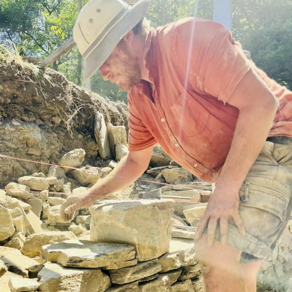 Oeuvrer à la synergie des acteurs locaux, une stratégie gagnante pour la pierre sèche !