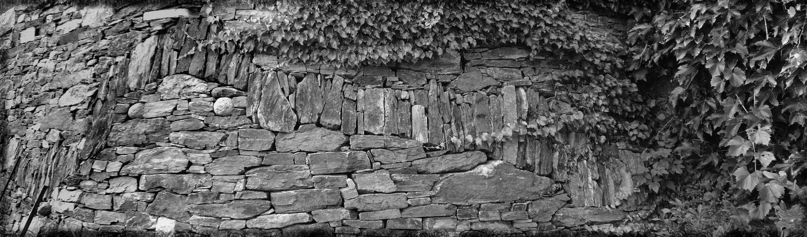 mur en pierre sèche